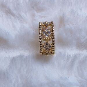 Gold Floral Crystal Band Ring - Women Jewelry